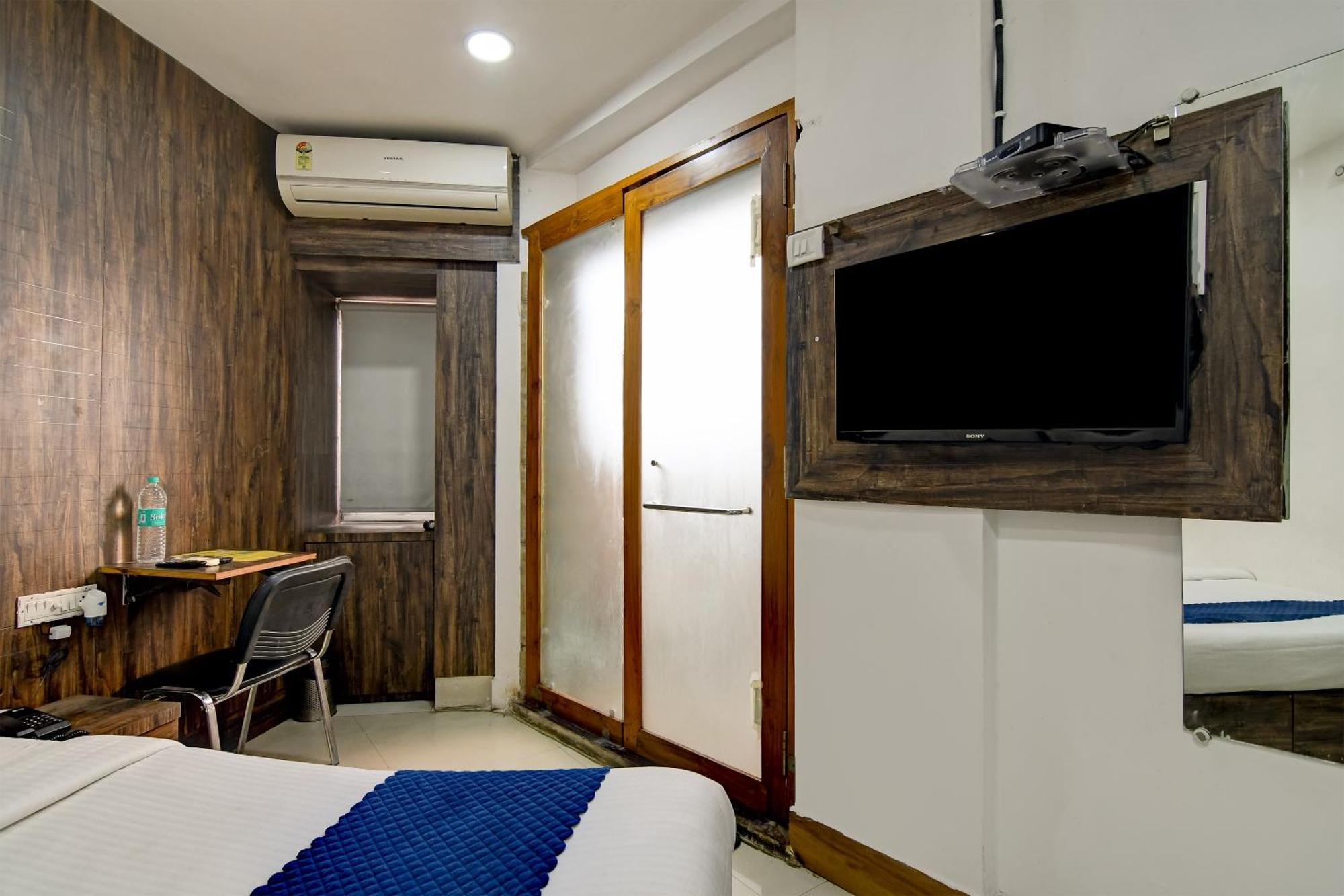 Hotel Q Inn كولكاتا المظهر الخارجي الصورة